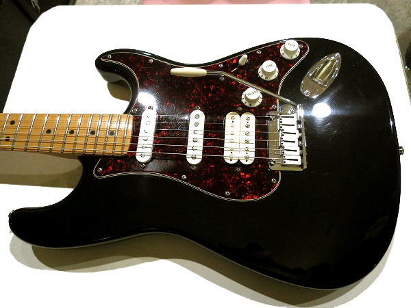 Fender USA 1999年製 American Standard Stratocaster カスタム SSH 